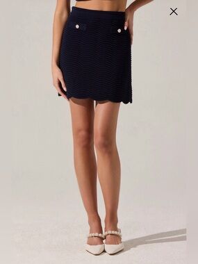 Astr The Label Perrine Scalloped Mini Skirt